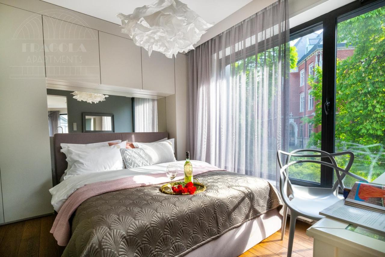 Modern View Of Planty Park Apartment Krakow Exterior photo