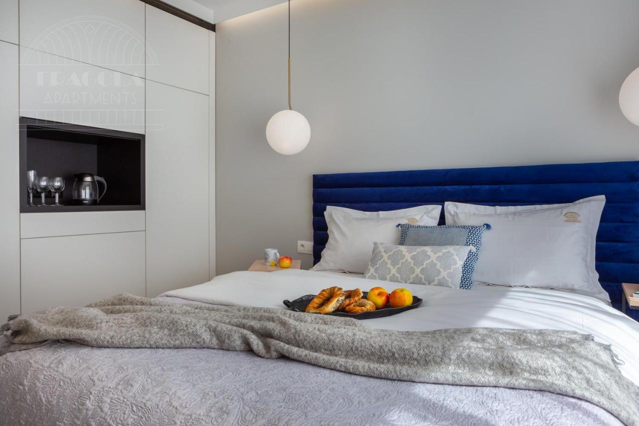 Modern View Of Planty Park Apartment Krakow Exterior photo